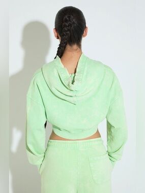 Fred Segal by Vintage Souls Cropped Long-Sleeve Hoodie Sweatshirt